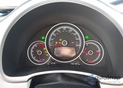 2018 Volkswagen Beetle 2.0T Se из США, поврежденный, VIN 3VWJD7AT7JM711667